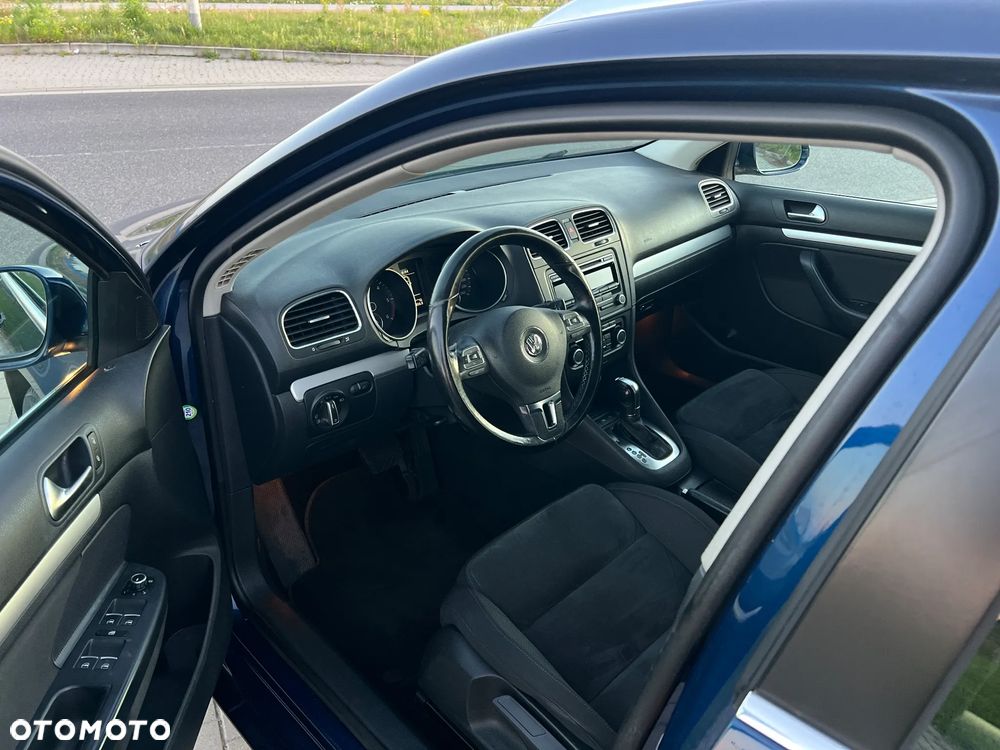 Volkswagen Golf VI 1.6 TDI BlueMot Comfortline DSG - 8