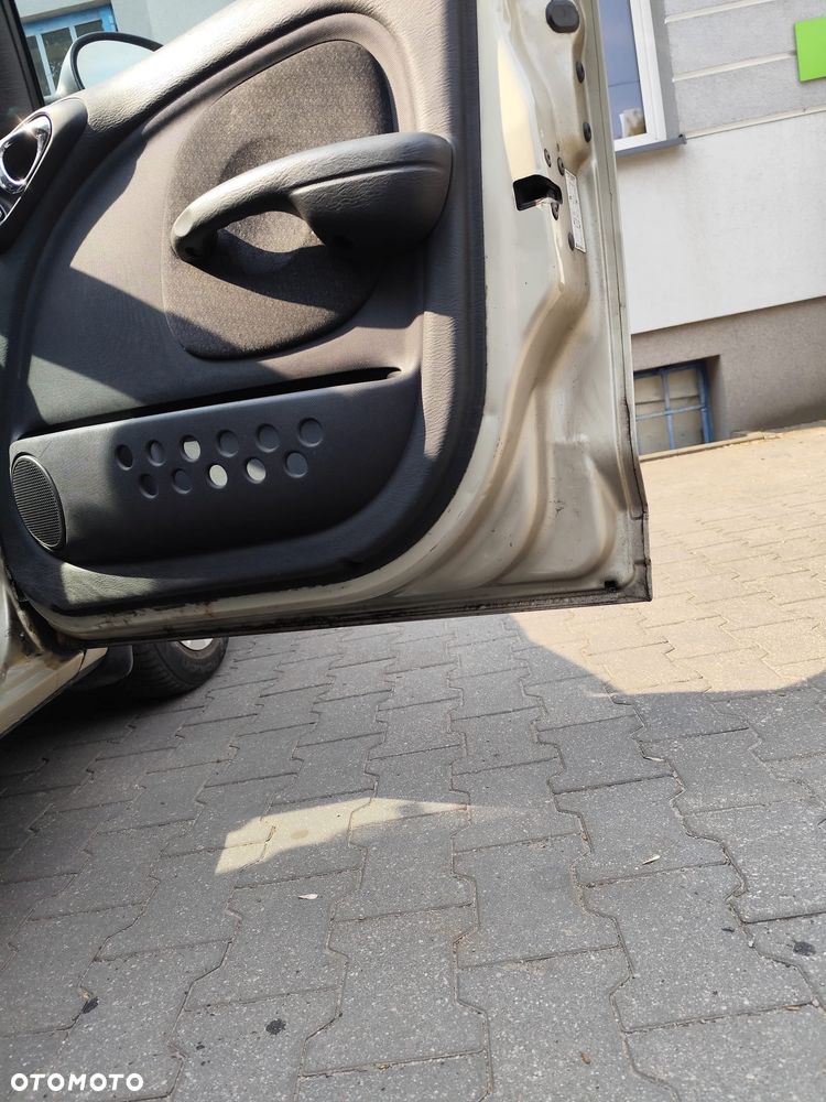 Chrysler PT Cruiser - 9