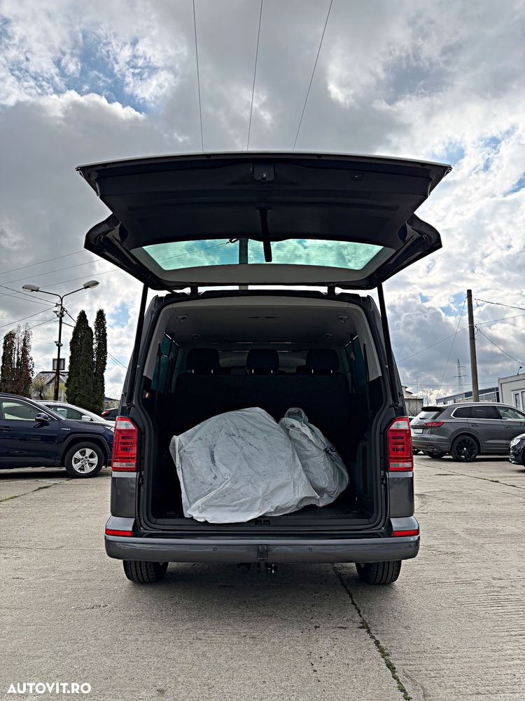 Volkswagen Caravelle - 36