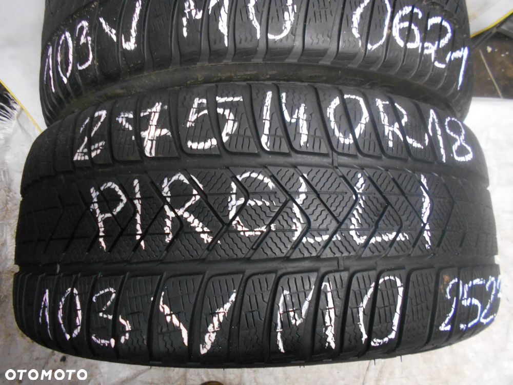 OPONY  275/40R18 PIRELLI WINTER SOTTO ZERO 3  MO DOT 2523 / 0621 6MM - 3