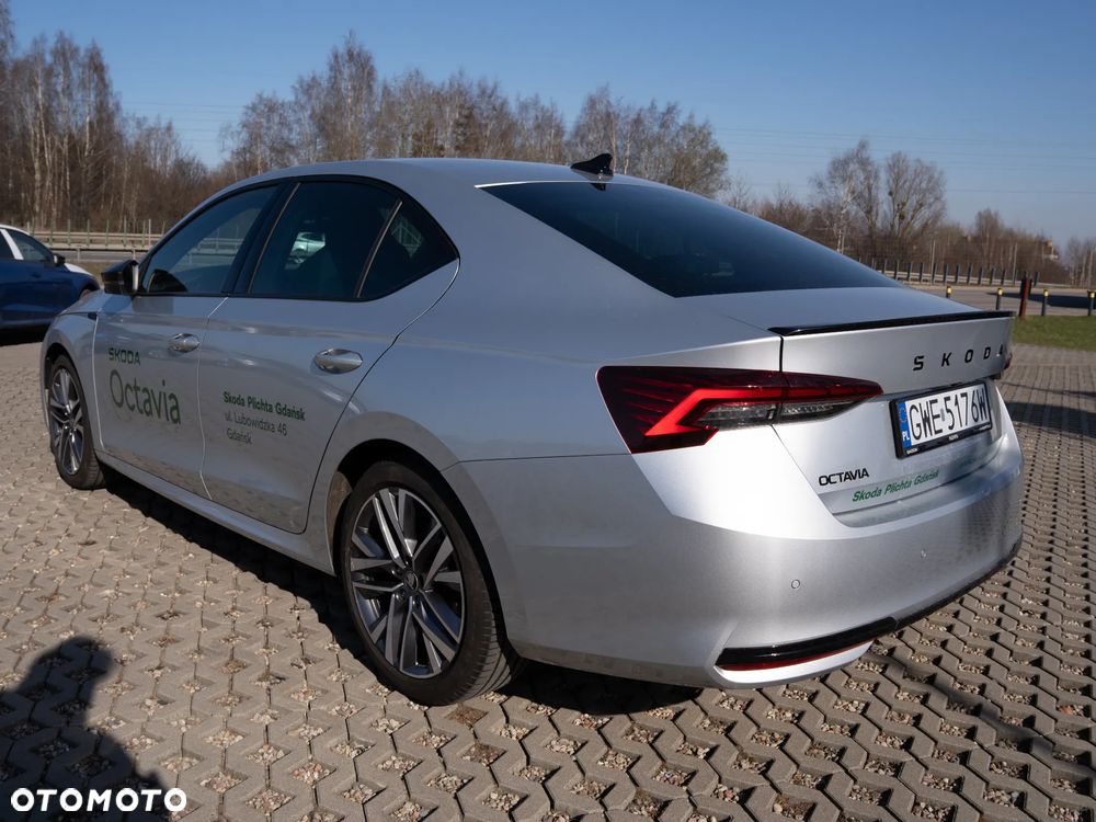 Skoda Octavia 2.0 TDI Sportline DSG - 10