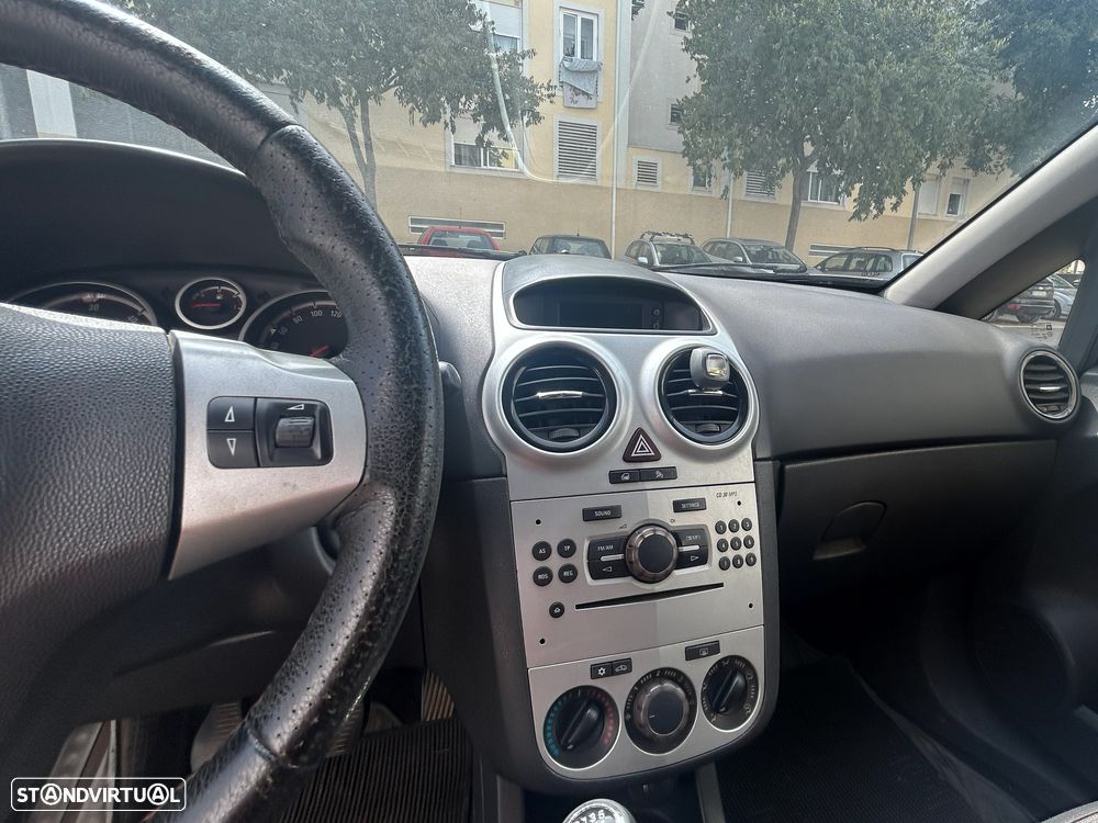 Opel Corsa 1.3 CDTi - 3