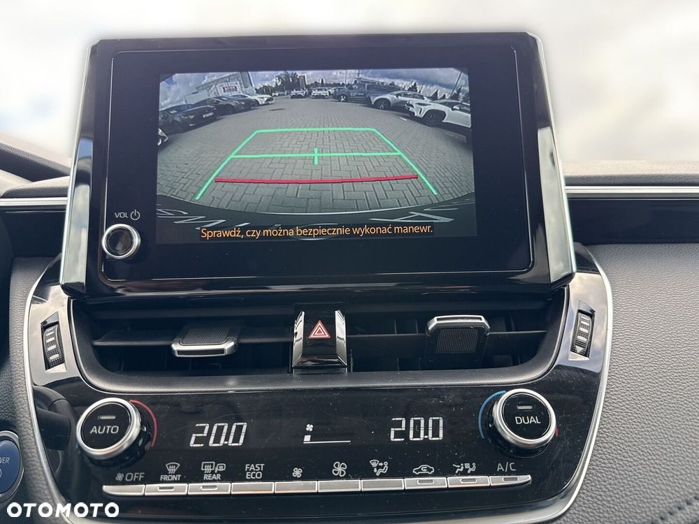 Toyota Corolla 1.8 Hybrid Comfort - 13