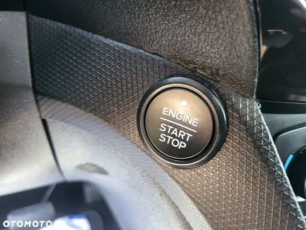 Ford Tourneo Connect Grand - 30