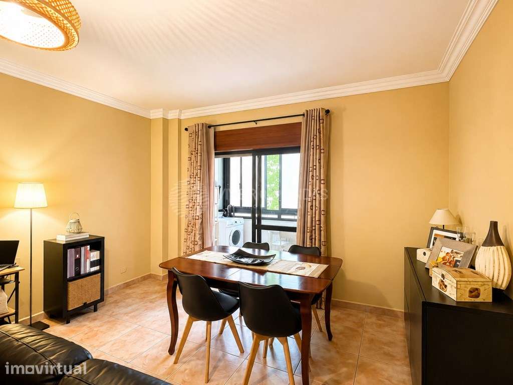 Apartamento T2 - Renovado no Pragal | Almada - Grande imagem: 4/36