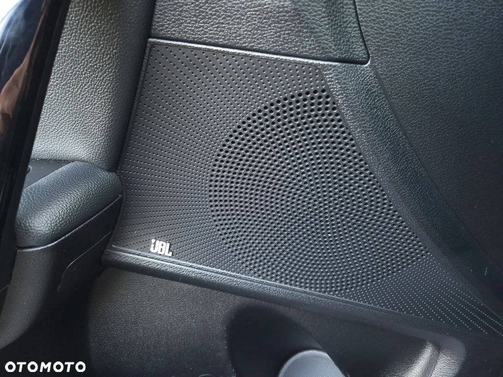 Kia Ceed 1.6 T-GDI GT - 35
