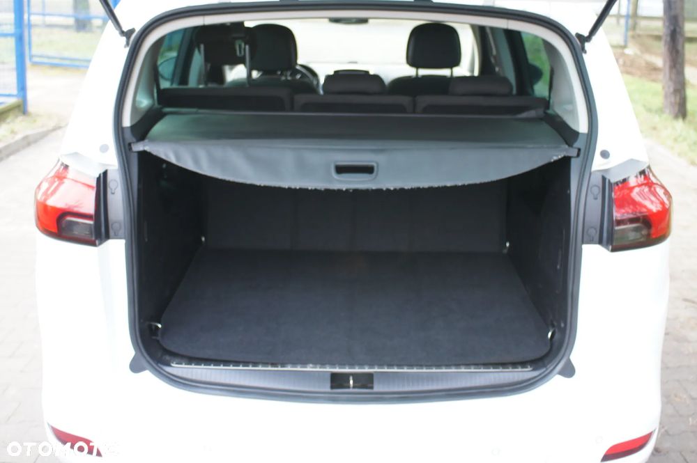 Opel Zafira Tourer 1.4 Turbo Sport - 21