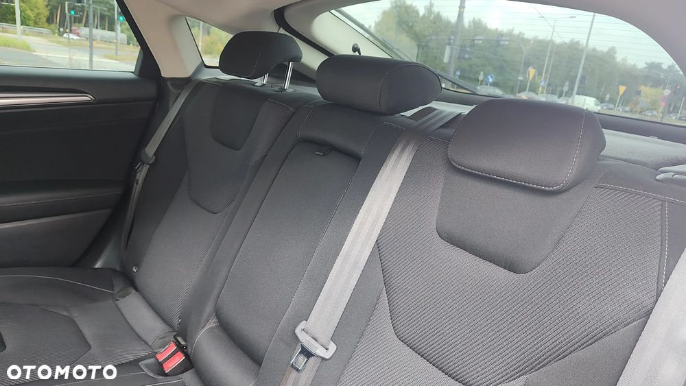 Ford Mondeo - 25