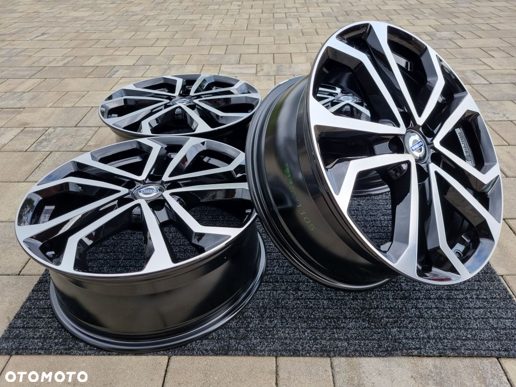 Volvo XC 40 / XC60 Felgi aluminiowe 18 " 5x108 Czarny / Poler - 7