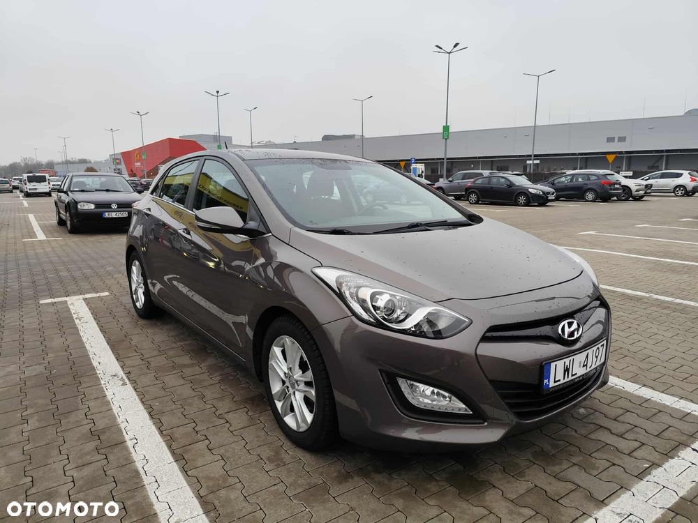 Hyundai i30 1.6 CRDi Trend - 1