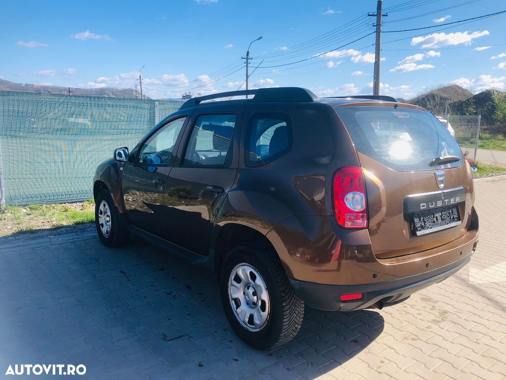 Dacia Duster 1.5 dCi 4x2 Laureate - 6