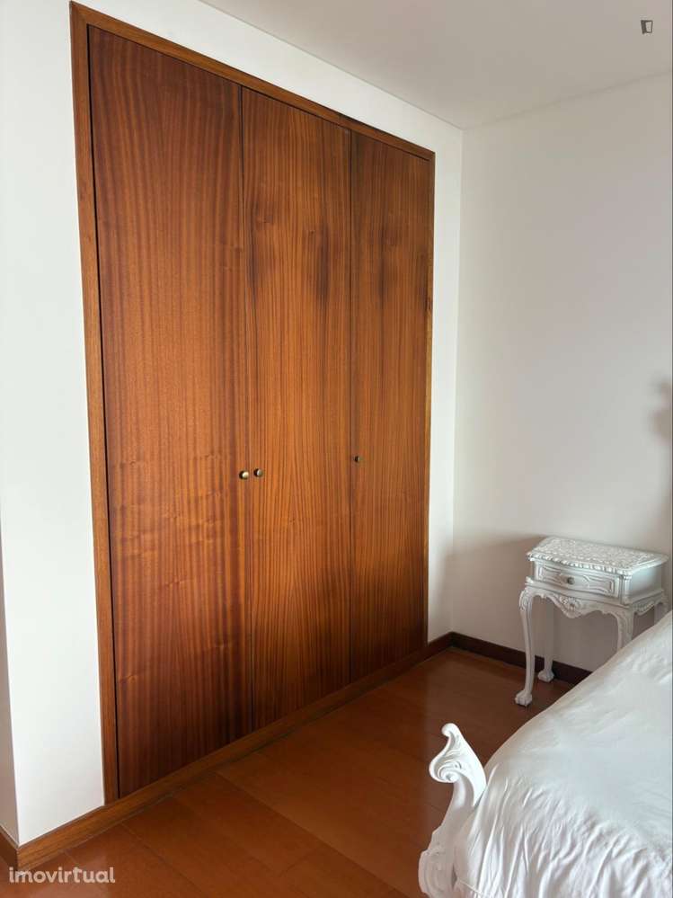 Quarto - localizado em Braga - Grande imagem: 2/9