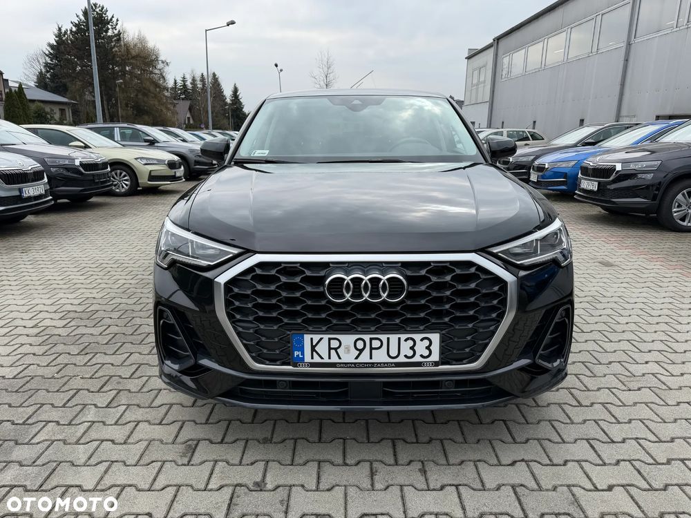 Audi Q3 Sportback - 3