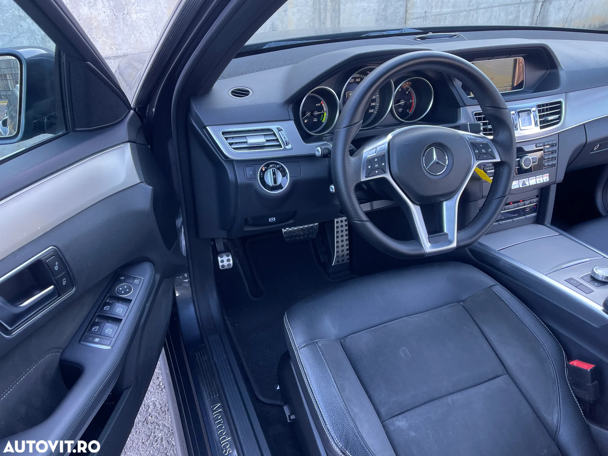 Mercedes-Benz E 300 BlueTEC HYBRID Aut. - 22