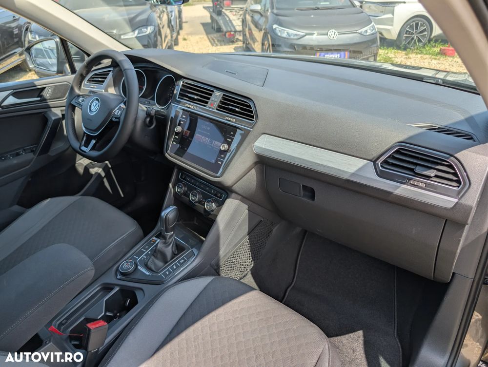 Volkswagen Tiguan 2.0 TDI 4Mot DSG Comfortline - 22