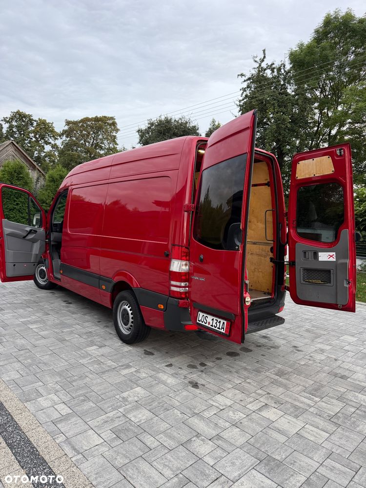 Mercedes-Benz Sprinter - 17
