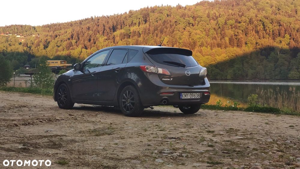 Mazda 3 - 3