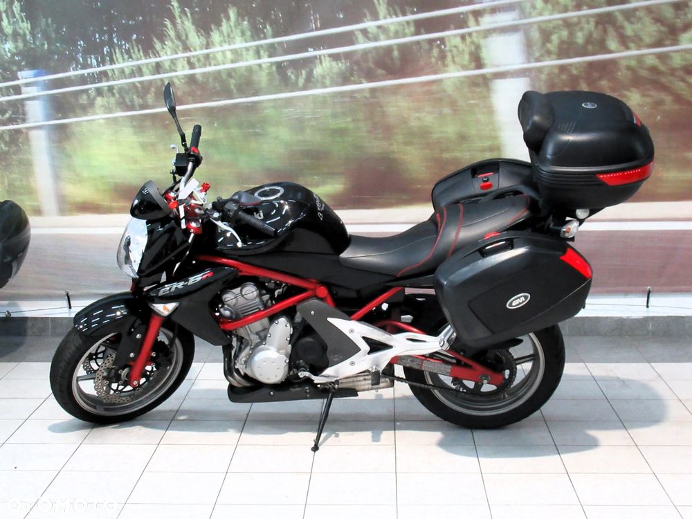 Kawasaki ER - 4