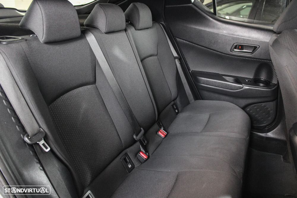 Toyota C-HR 1.8 HSD Comfort+P.Style - 17