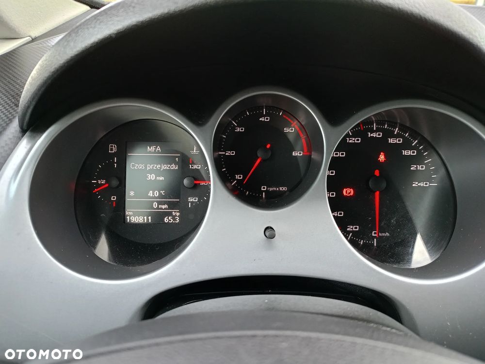 Seat Altea XL 2.0 TDI CR DPF Style - 9