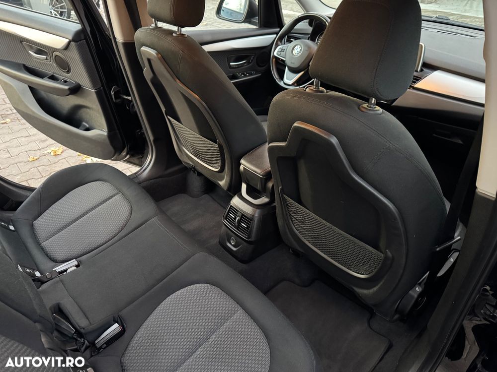 BMW Seria 2 218i Standard - 7