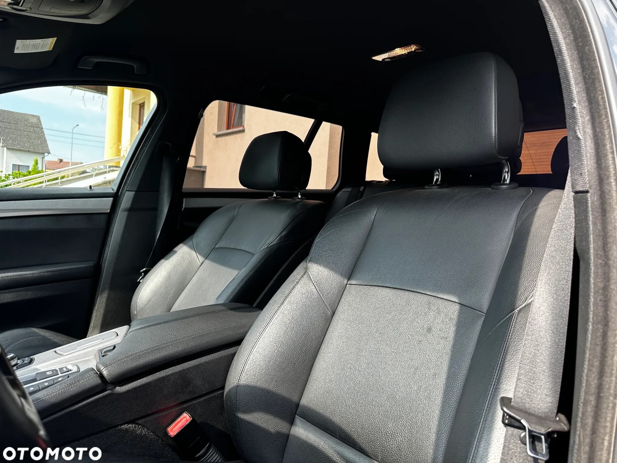 BMW Seria 5 525d xDrive Touring Sport-Aut - 16