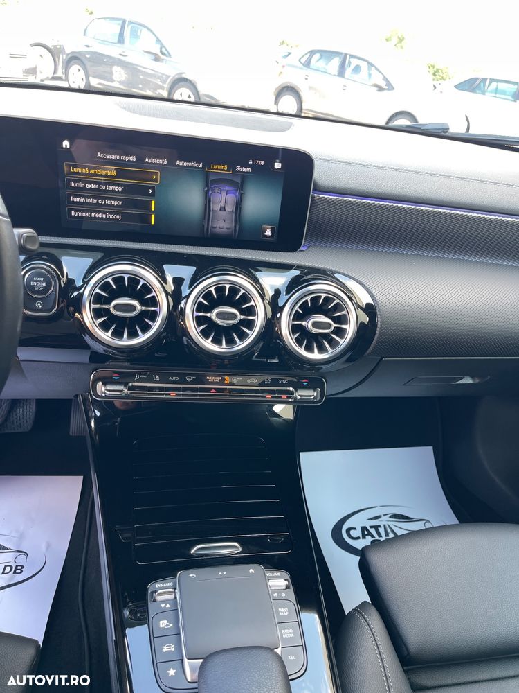 Mercedes-Benz CLA 180 - 36