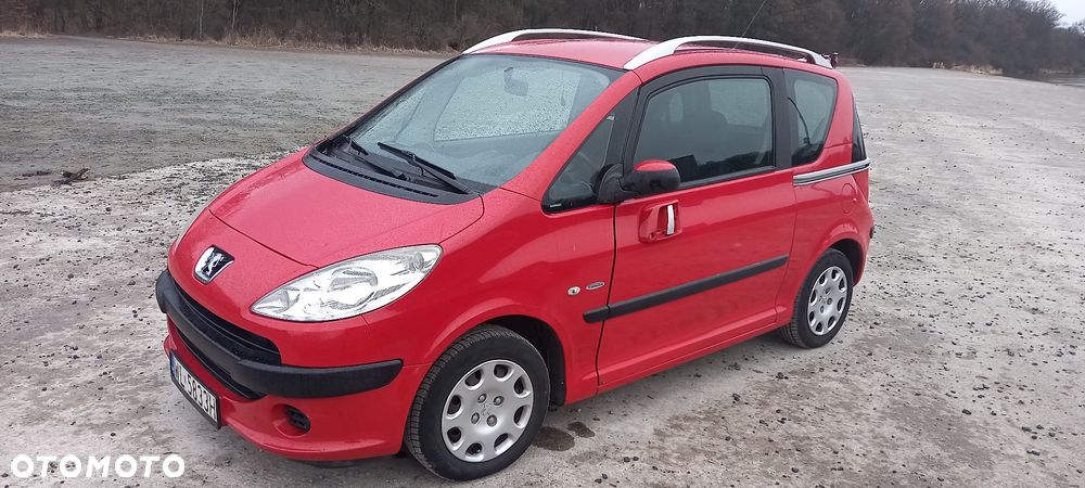 Peugeot 1007 - 1