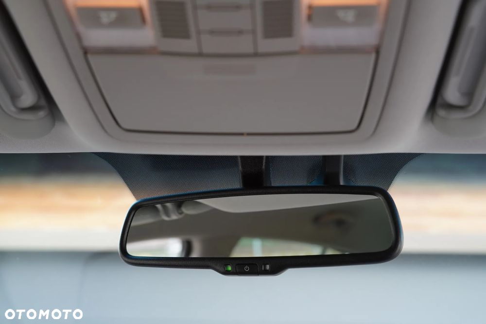 Kia Sportage 2.0 CRDI XL - 36