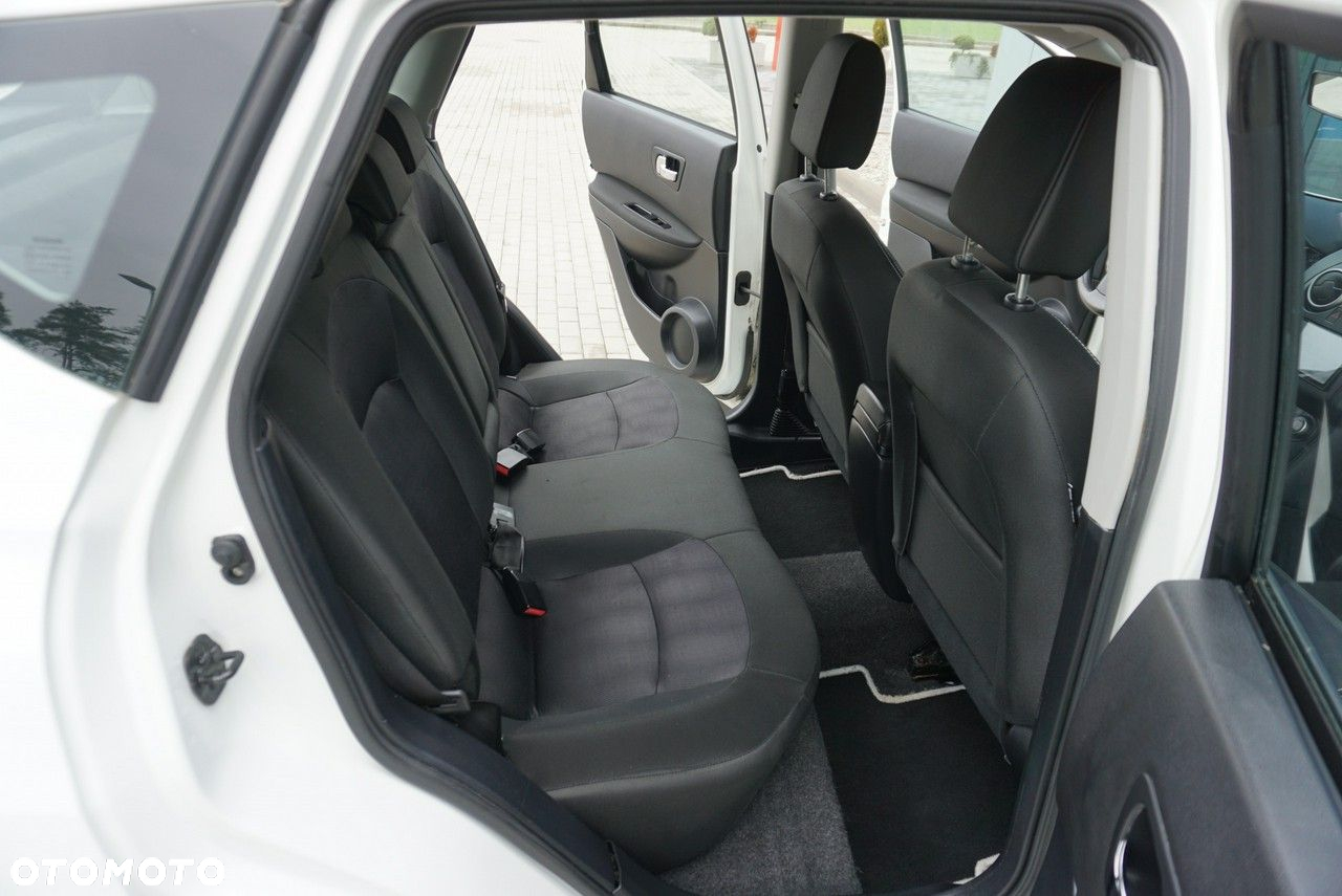 Nissan Qashqai - 13