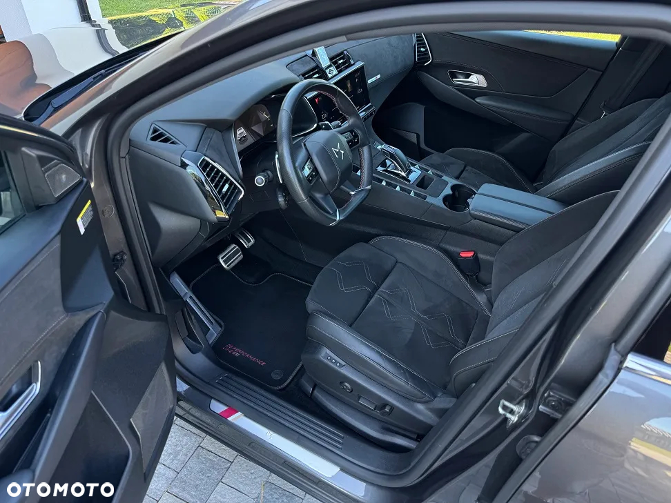 DS Automobiles DS 7 Crossback 2.0 BlueHDi Performance Line + - 15