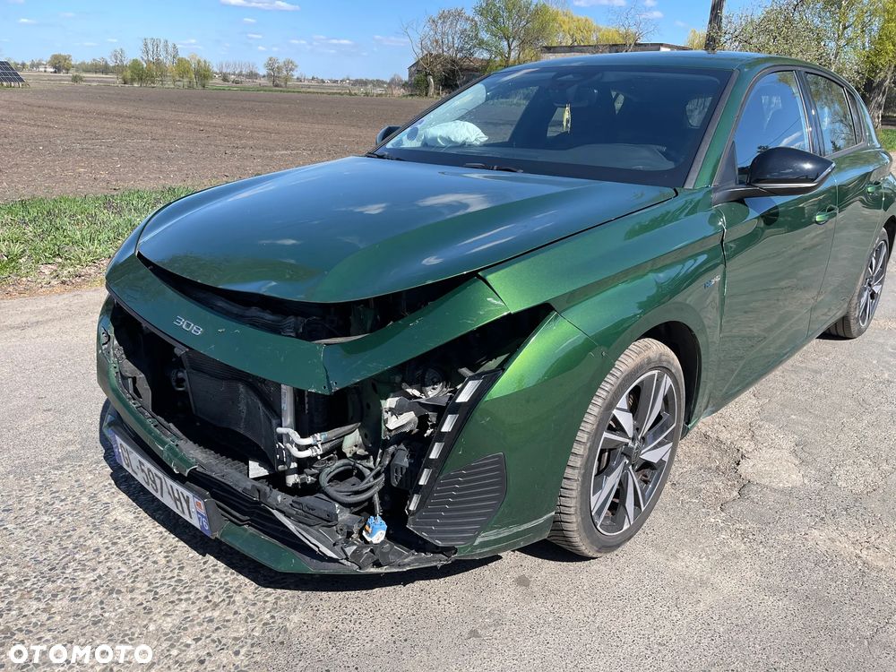 Peugeot 308 1.6 Hybrid PHEV Active Pack EAT8 - 24