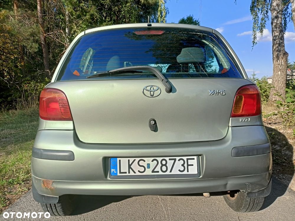Toyota Yaris - 3
