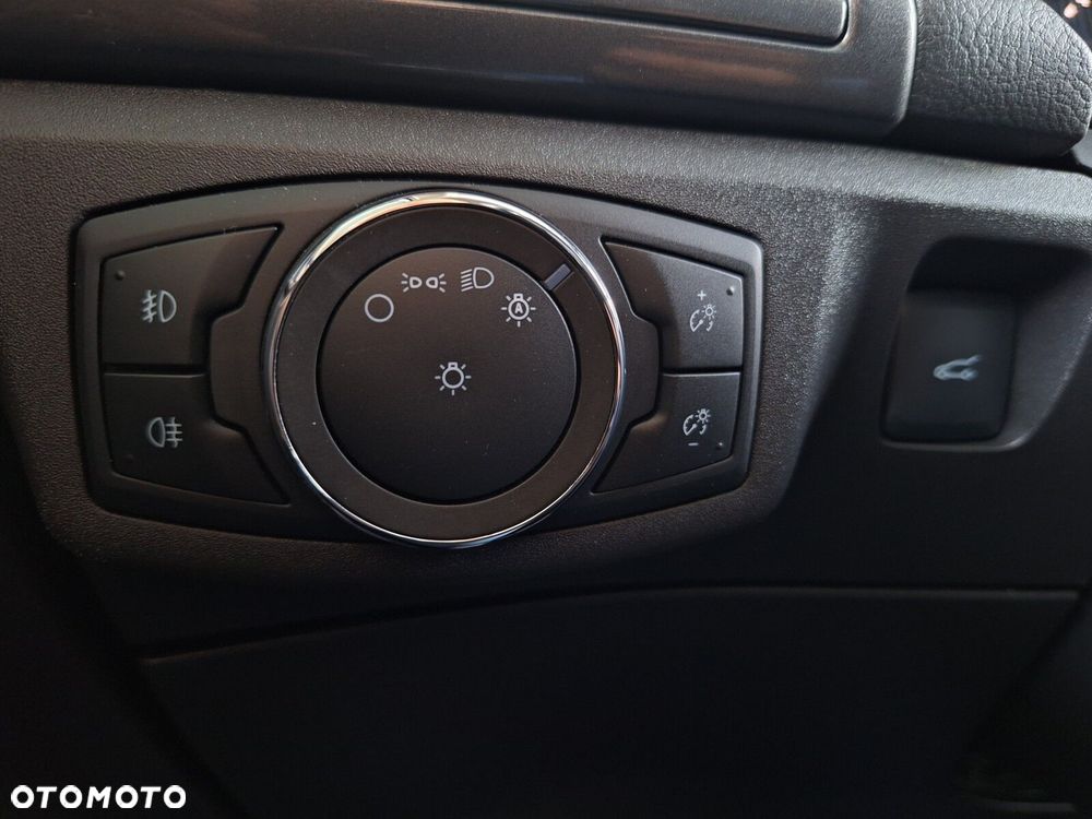 Ford Mondeo 2.0 EcoBlue Trend - 38