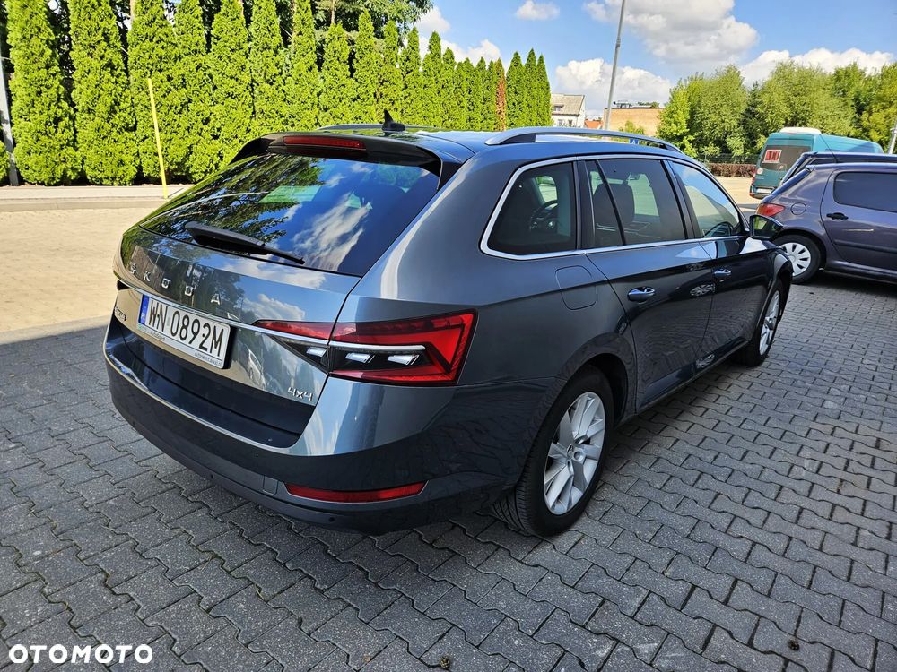 Skoda Superb 2.0 TDI SCR 4x4 Style DSG - 3