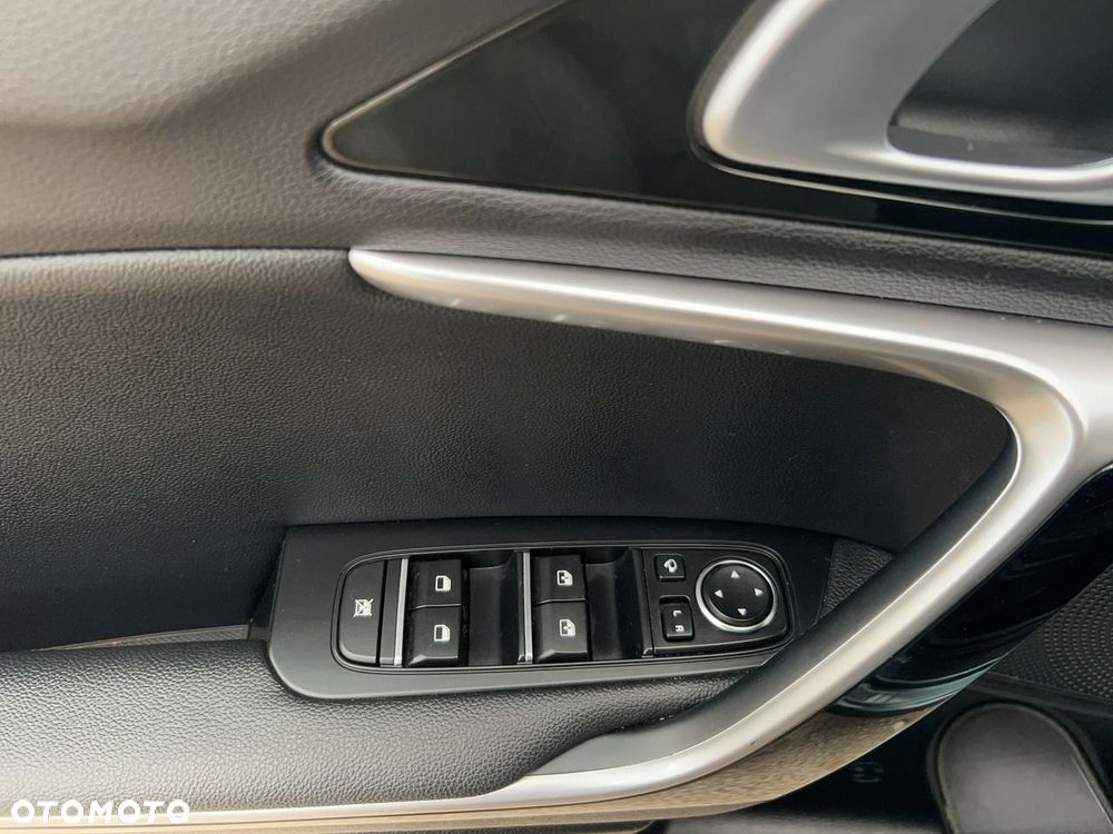 Kia Ceed - 13