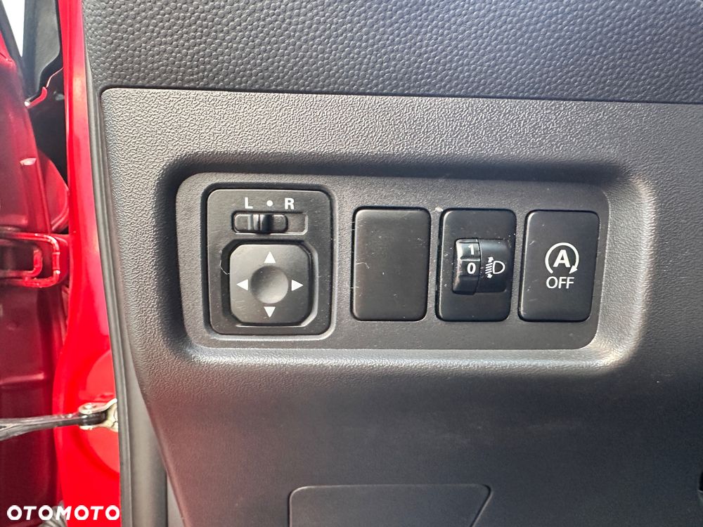 Mitsubishi Space Star - 17