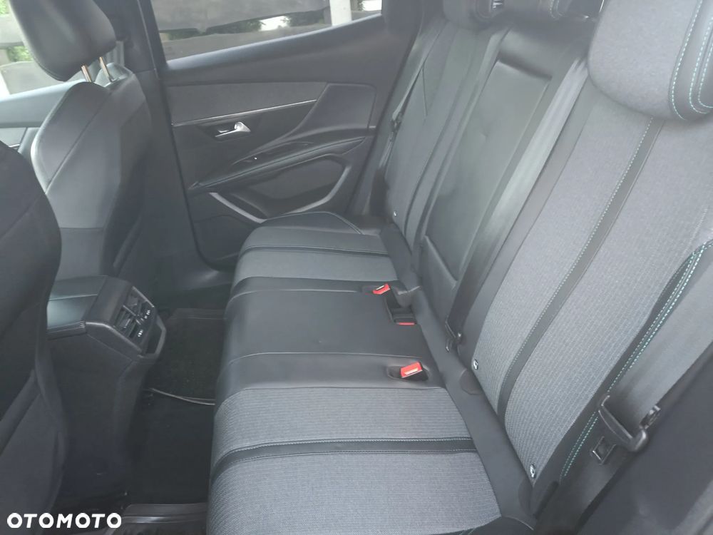 Peugeot 3008 1.5 BlueHDi Allure Pack S&S EAT8 - 30