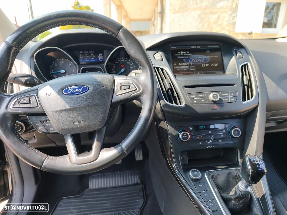 Ford Focus 1.5 TDCi Titanium - 2