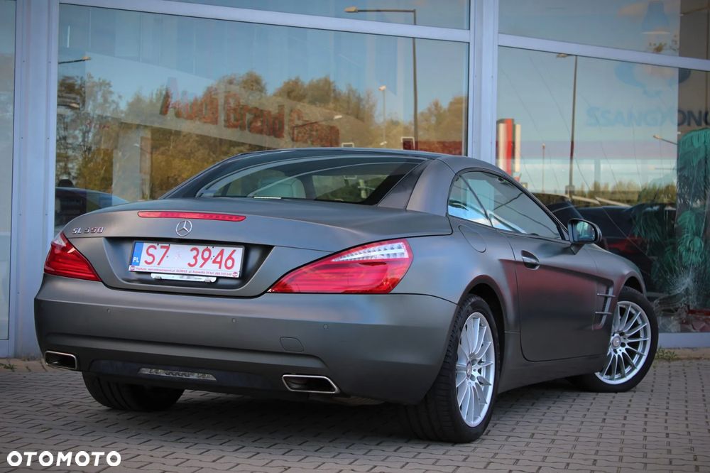 Mercedes-Benz SL 500 BlueEff - 18