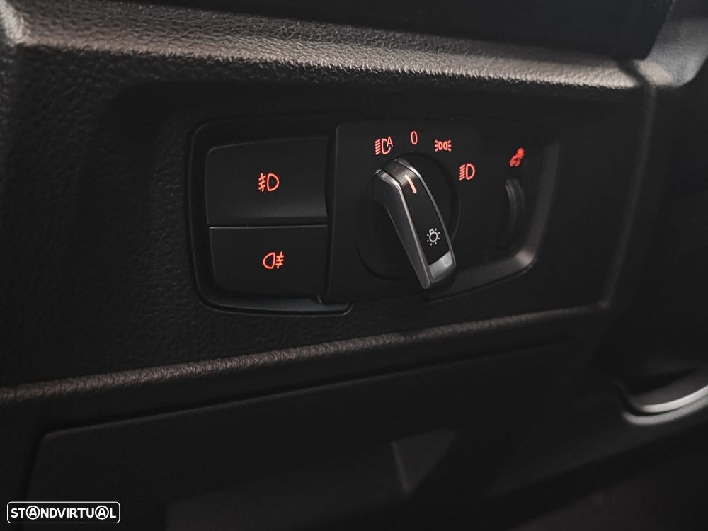 BMW 116 d M Sport - 25