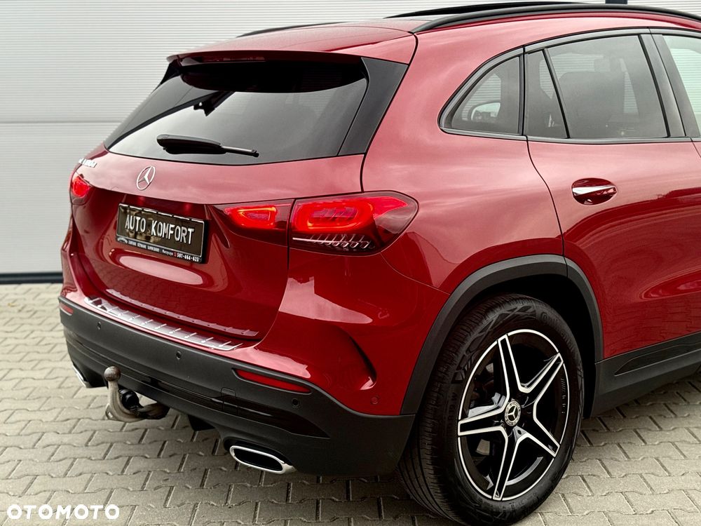Mercedes-Benz GLB - 18