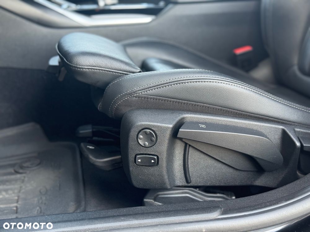BMW Seria 3 320d Edition Luxury Line Purity - 28