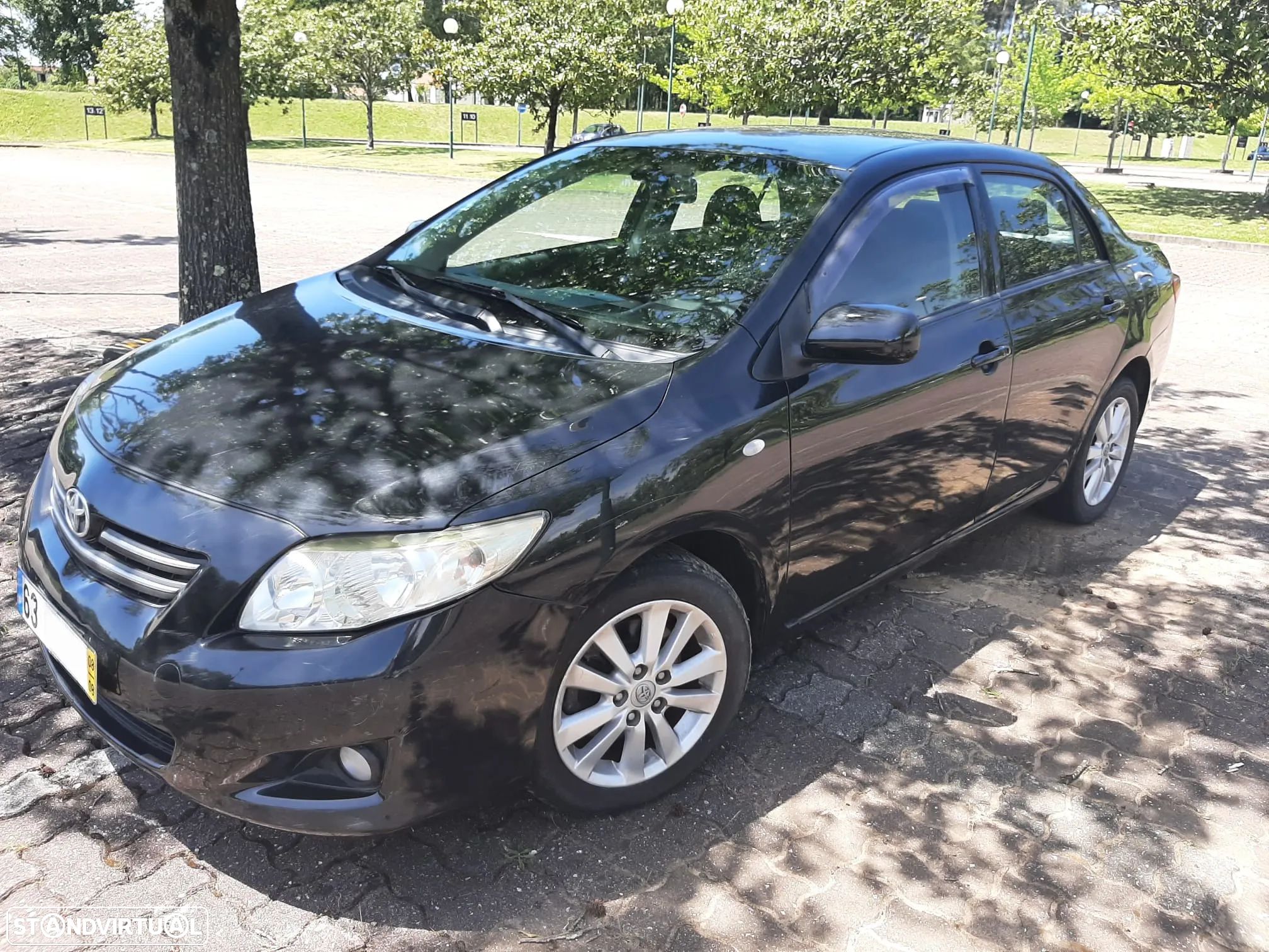 Toyota Corolla 2.0 D-4D Sol - 1