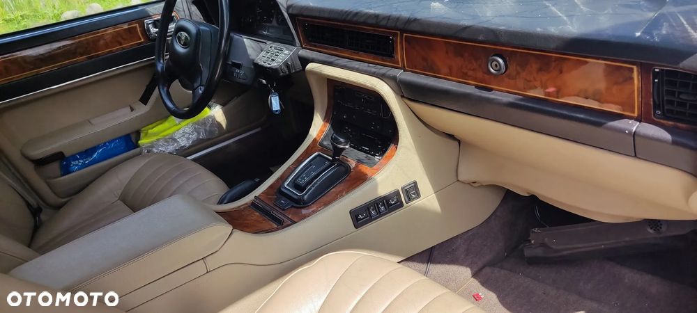 Jaguar XJ XJ6 4.0i - 8