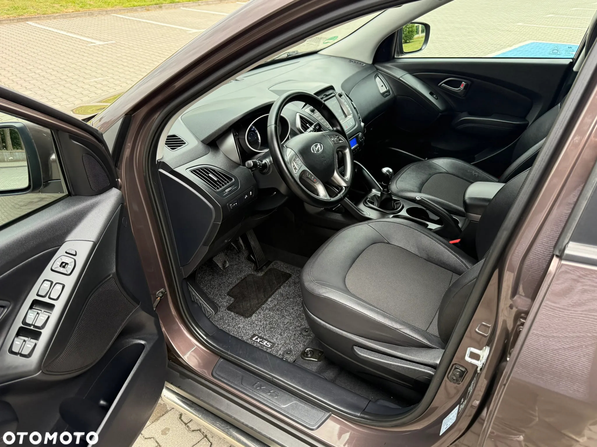 Hyundai ix35 1.6 2WD Fifa World Cup Edition - 21