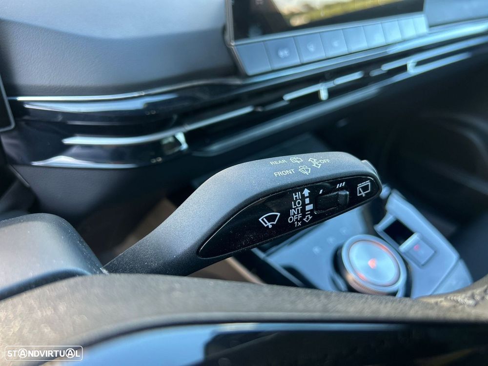 MG MG4 64 kWh Luxury - 38