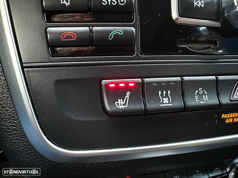 Mercedes-Benz GLA 220 CDi AMG Line - 33