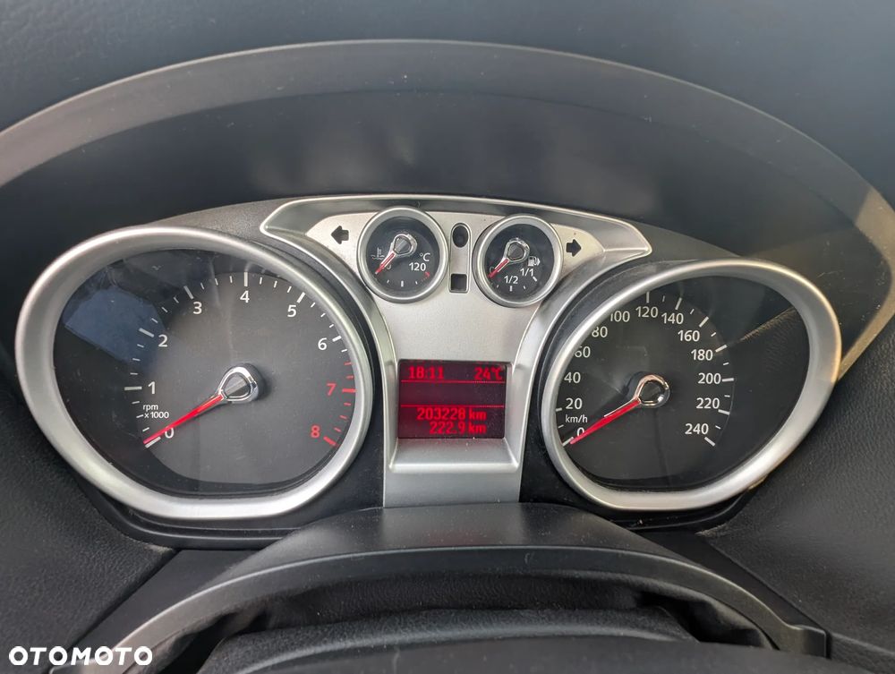 Ford Focus 2.0 Titanium EU5 - 7