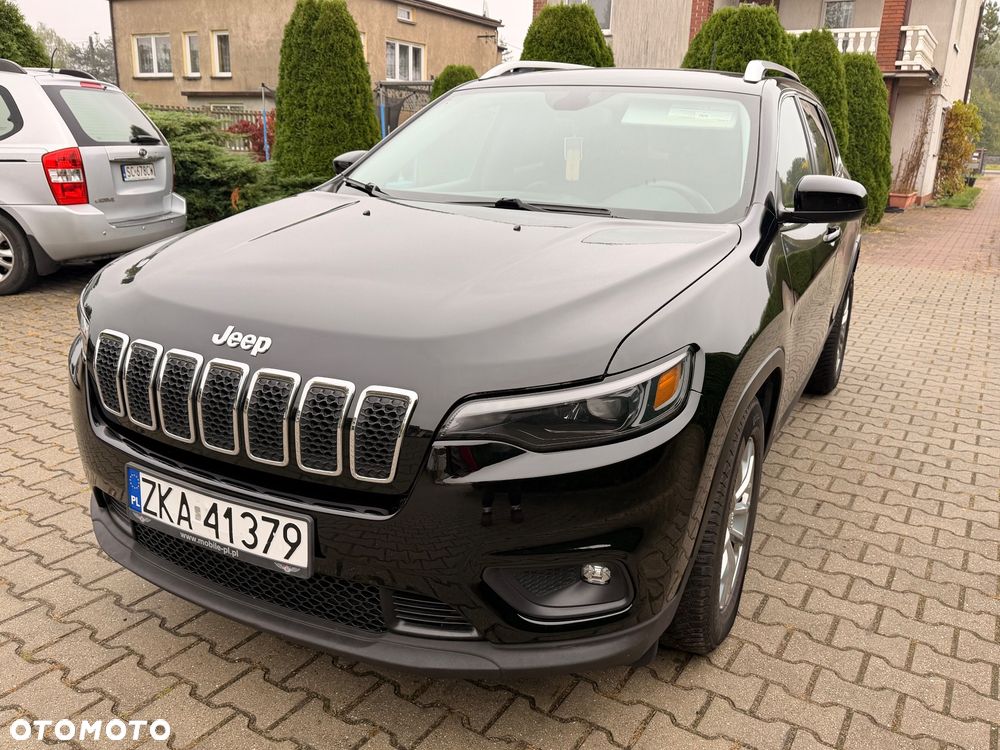 Jeep Cherokee - 1